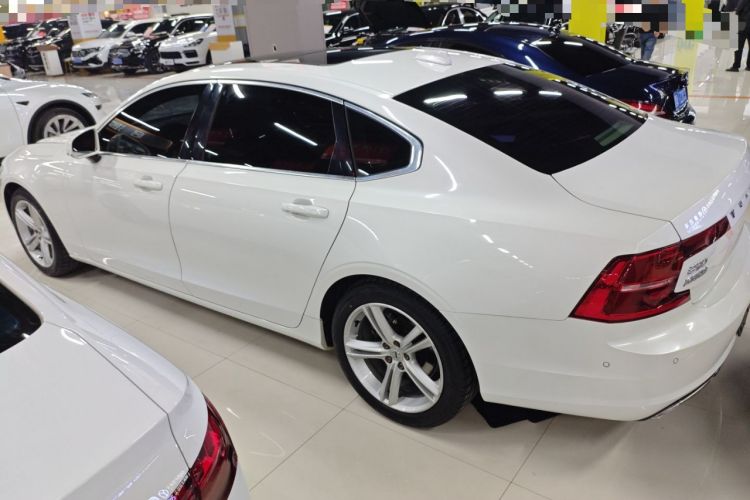 Used Volvo S90 2017 T4 Zhiyuan Edition