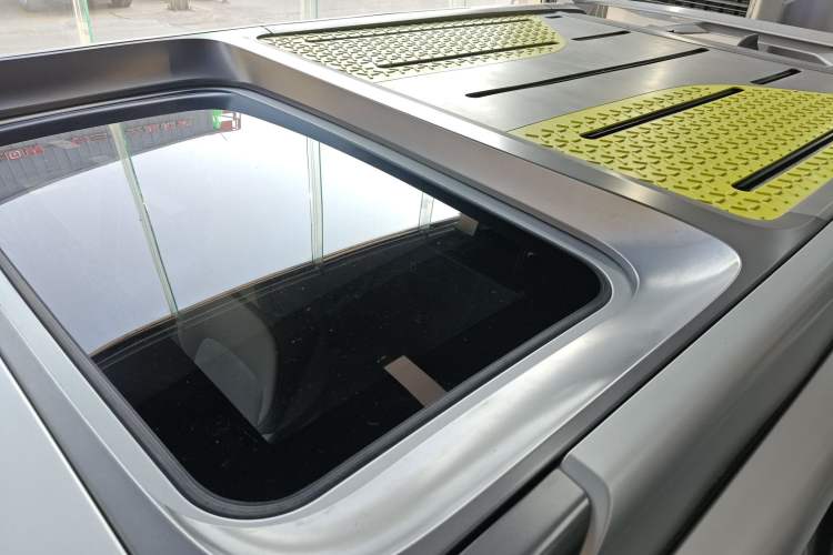 Used  Tank 300 2021 2.0T Cyber Tank
