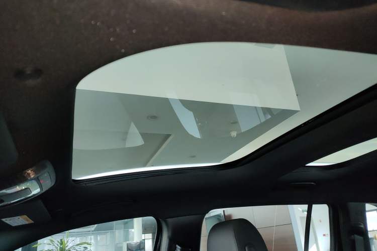 Used Mercedes-Benz GLB 2023 Refresh GLB 200 Fashion Edition
