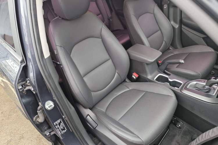 Used Hyundai ix35 2019 2.0L Automatic 2WD Zhiyong·Changxiang Edition China V Standard
