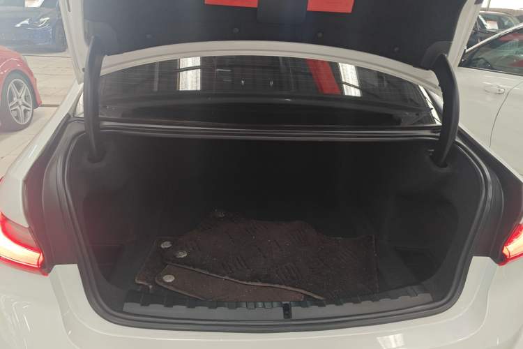 Used BMW 3 Series 2020 320i Sport Package