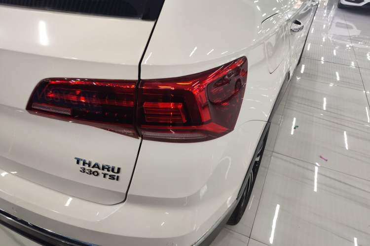 Used Volkswagen Tharu 2019 330TSI Four-Wheel Drive Luxury Edition China VI Standard
