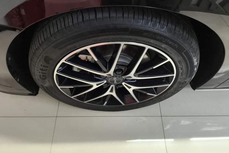 Used BYD Seal 2023 DM-i 1.5L 121km Prestige Model