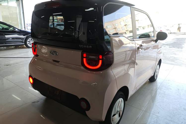 Used Chery QQ Ice Cream 2022 170km Sundae Phosphate Lithium-Ion
