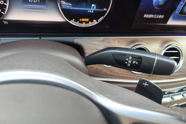 Used Mercedes-Benz E-Class 2019 E 260 L