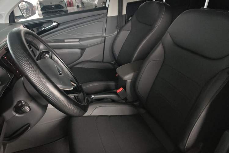 Used Jetta VS5 2019 280TSI Automatic Enjoyment Model
