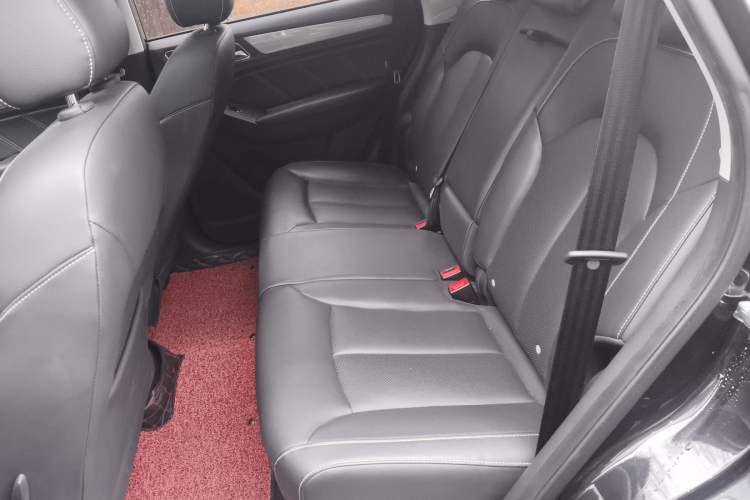 Used Roewe RX5 2019 20T Two-Wheel Drive Automatic Ali Smart Connectivity Platinum Edition
