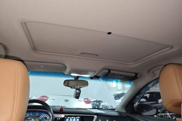 Used Buick GT 2019 18T Automatic Connected Flagship Version China V Standard
