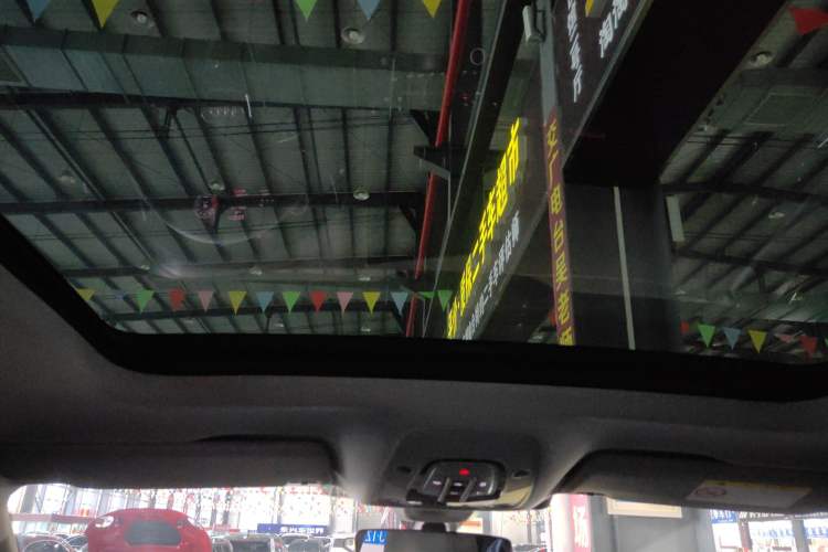 Used Audi Q5L 2022 Updated 45T Luxury Dynamic Version
