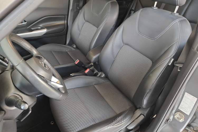 Used Nissan Kicks 2017 1.5L CVT Smart Drive Edition
