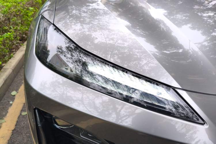 Used  S07 2023 200Max Range-Extended Version