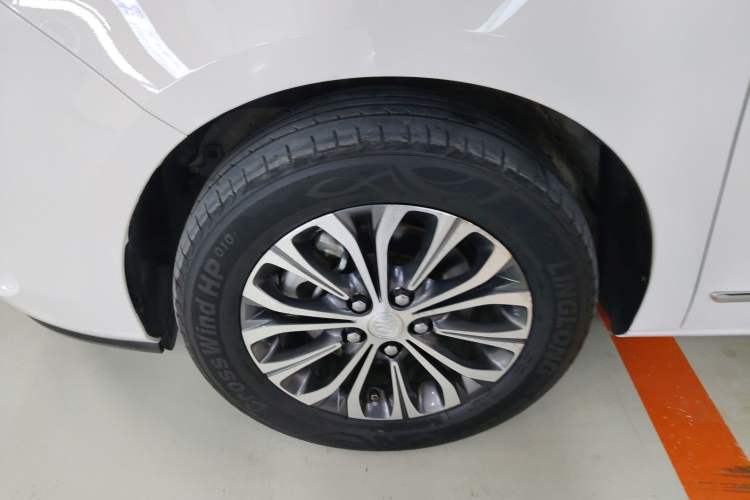 Used Buick GL8 2022 Land Business Class 652T Luxury Model
