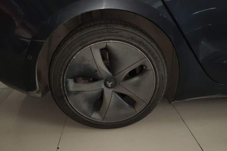 Used Tesla Model 3 2020 Revised Version Standard Range Rear-Wheel Drive – Upgraded Edition
