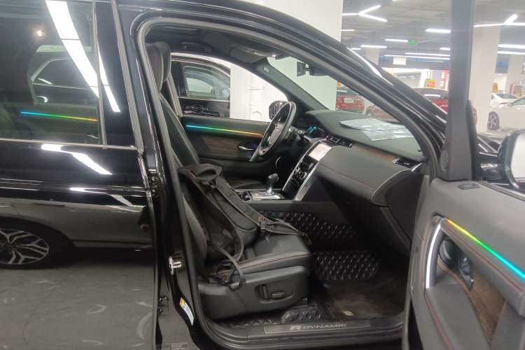 Used Land Rover Discovery Sport 2020 249 PS R-Dynamic Performance Edition
