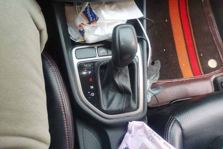 Used Hyundai ix25 2015 1.6L Automatic Two-Wheel Drive Fashionable GS Model