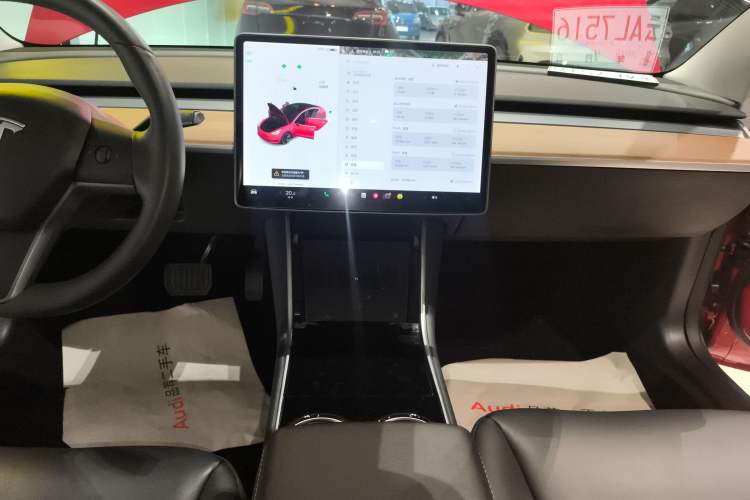 Used Tesla Model 3 2019 Standard Range Rear-Drive Upgraded Version
