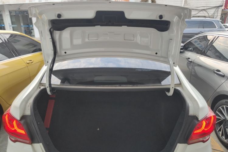 Used Chevrolet Cavalier 2019 320 Automatic Enjoyment with Sunroof