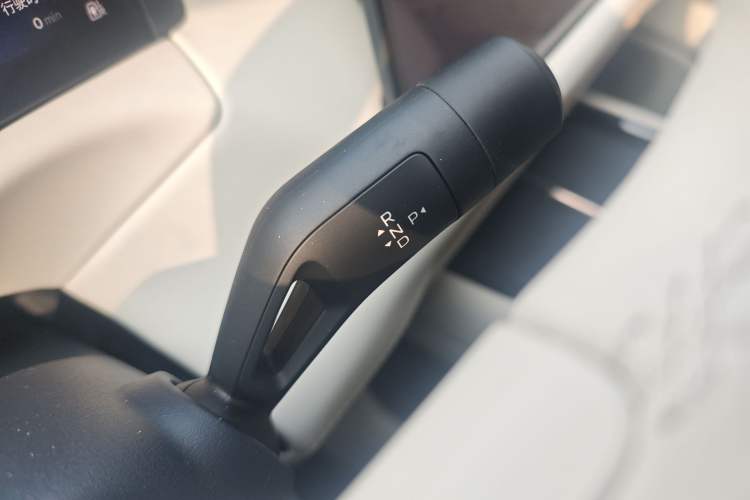 Used Lynk & Co 900 2025 2.0T Ultra
