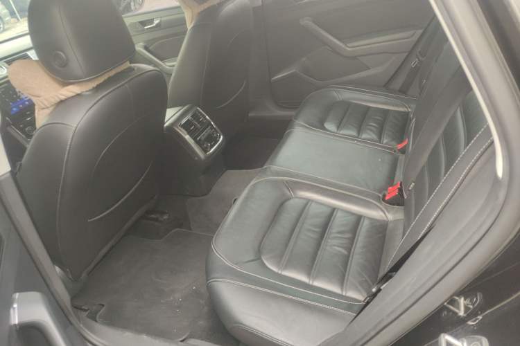 Used Volkswagen Passat 2016 330TSI DSG Luxury Edition
