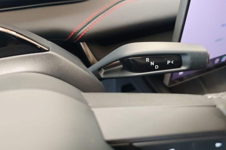 Used  SU7 2024 Four-Wheel Drive Ultra-Long Range Advanced Intelligent Driving Max Edition
