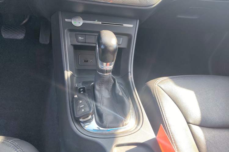 Used Roewe 360 2017 1.5L Automatic Luxury Edition
