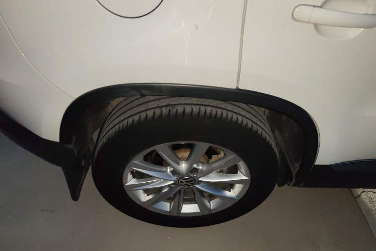 Used Volkswagen Tiguan 2017 300TSI Automatic Two-Wheel Drive Silk Road Luxury Edition
