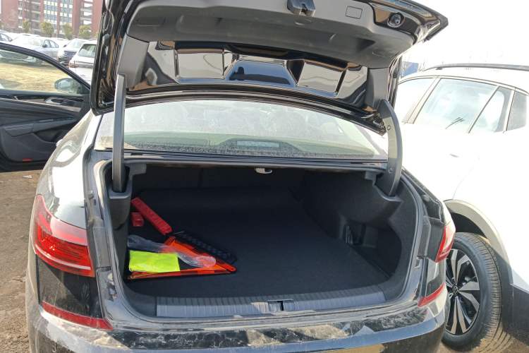 Used Volkswagen Passat New Energy 2025 430 PHEV Hybrid Business Edition