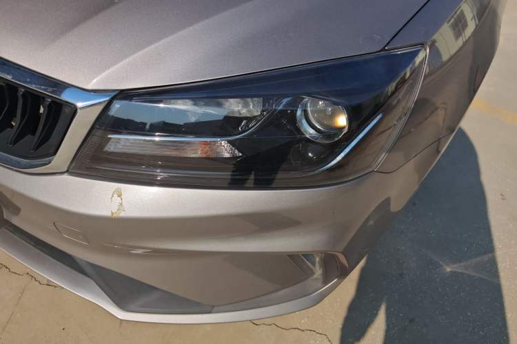 Used Geely Auto Emgrand 2021 UP 1.5L Manual Luxury Model
