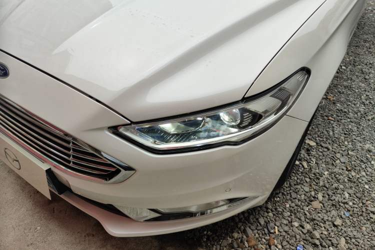 Used Ford Mondeo 2017 EcoBoost 200 Luxury Model
