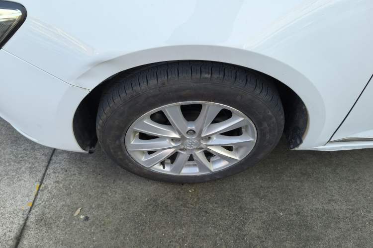 Used Buick Verano 2015 Sedan 20T Dual-Clutch Leading Model
