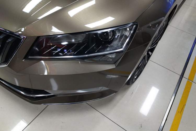 Used Skoda Superb 2018 TSI280 DSG Comfort Edition China VI Standard