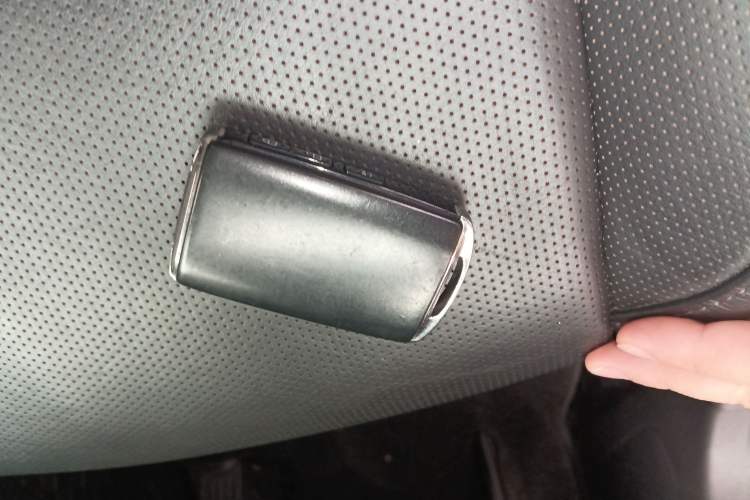 Used Mazda Mazda 3 Axela 2020 1.5L Automatic Luxury Version
