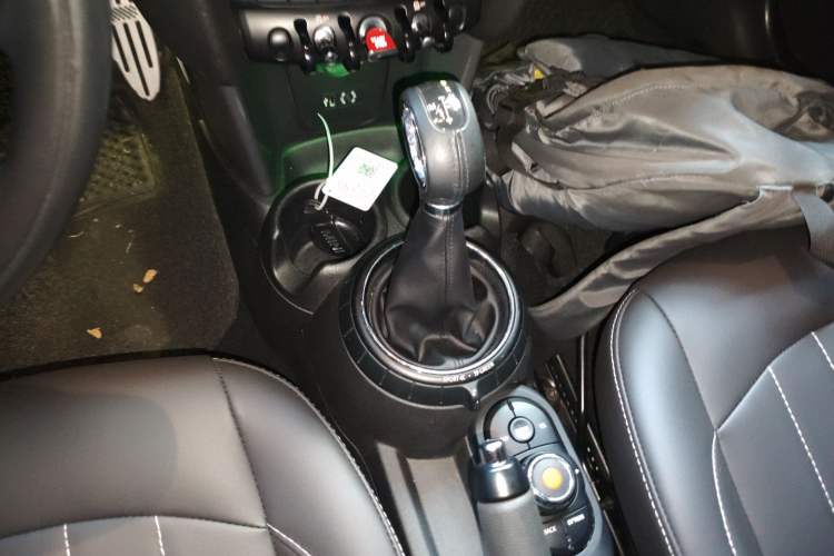 Used  MINI 2014 1.5T COOPER Fun
