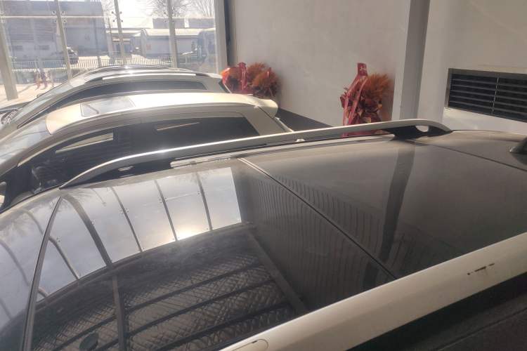 Used  Cherokee 2016 2.4L Leading Edition