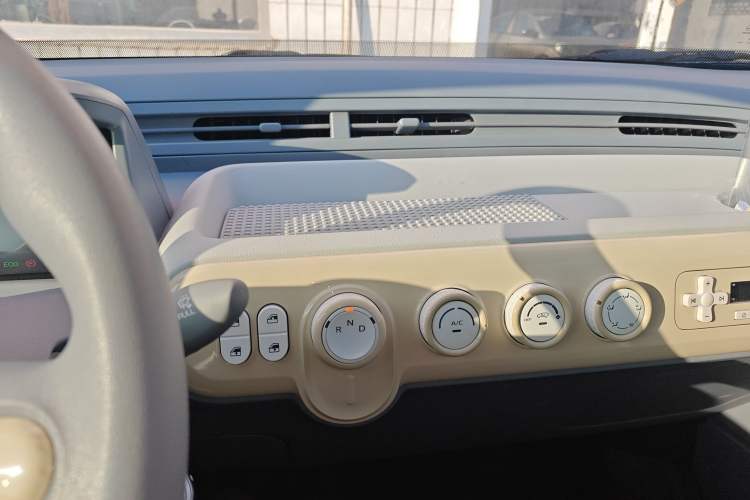 Used Bestune Pony 2025 222km Lightning Horse
