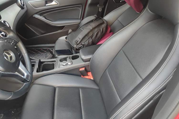 Used Mercedes-Benz GLA 2016 GLA 200 Fashion Model