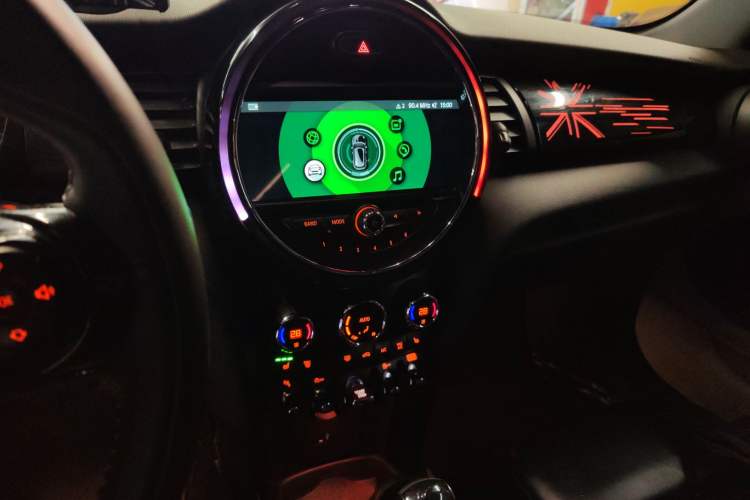 Used  MINI 2018 1.5T COOPER CABRIO Artist