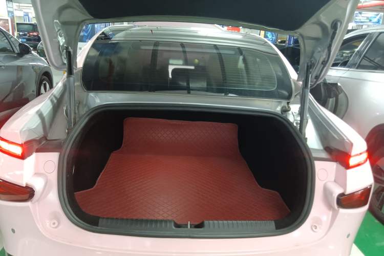 Used XPeng P7 2022 480E