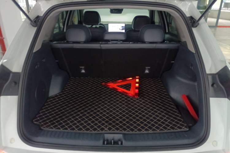 Used  E5 2024 440km Exploration Version