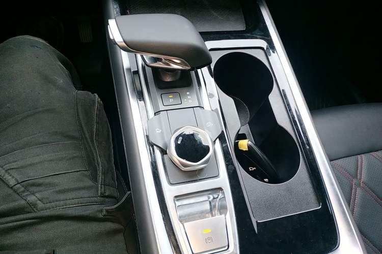 Used Changan CS55PLUS 2024 3rd Generation 1.5T DCT Prestige Model
