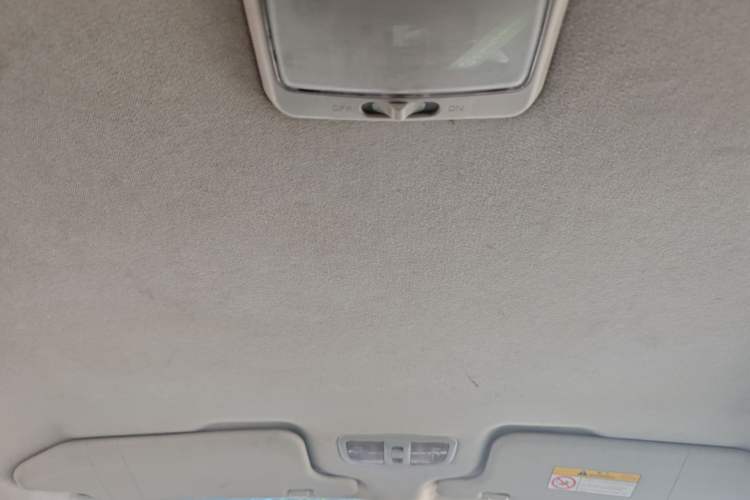 Used Great Wall Wingle 5 2017 2.0T European Version Diesel Two-Wheel Drive Elite Plus Big Double-Cab GW4D20D
