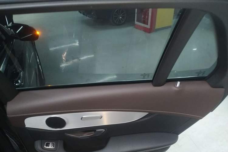 Used Mercedes-Benz GLC 2020 GLC 260 L 4MATIC Dynamic Model
