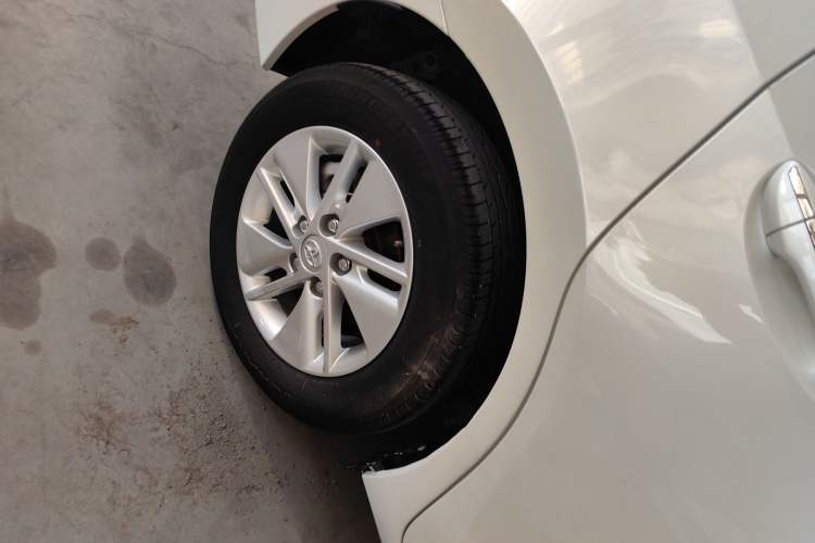 Used Toyota Corolla 2017 Revised Version 1.6L S-CVT GL
