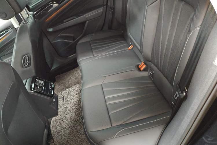 Used Volkswagen Passat 2025 Outstanding Model 380TSI Starry Dragon Glorious Edition