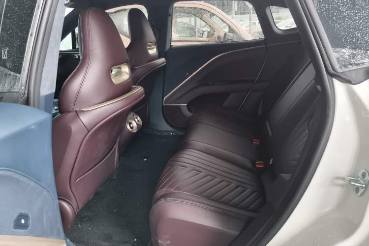 Used  11 2023 Harmony 90-degree Rear-wheel Drive Edition
