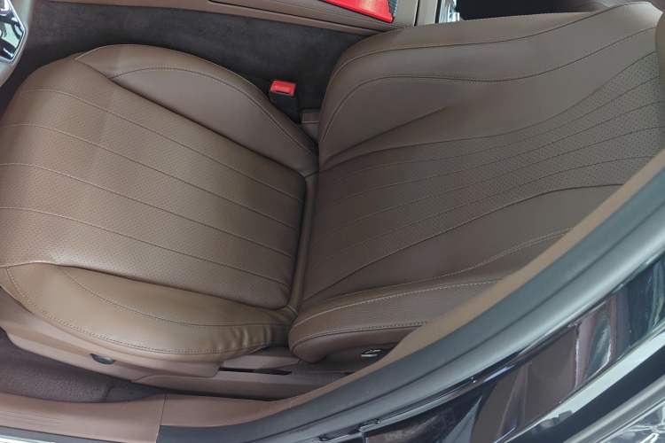 Used Mercedes-Benz E-Class 2021 Restyled E 300 L Luxury Edition
