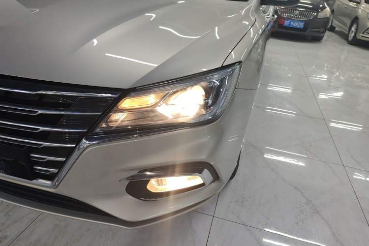 Used Roewe i5 2020 1.5L Automatic 4G Connected Linghao Edition
