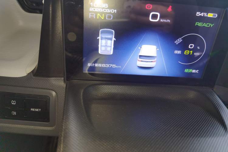 Used Wuling Hongguang MINIEV 2022 Macaron Fashion Model Lithium Iron Phosphate
