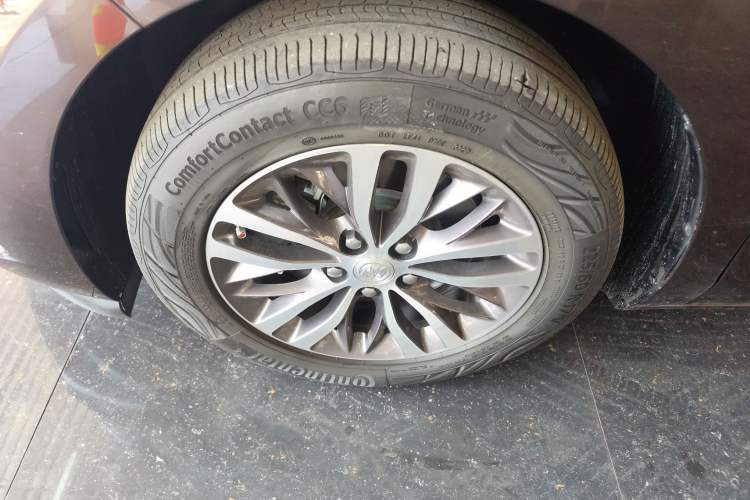 Used Buick GL8 2020 ES Land Cruiser 653T Comfort Edition