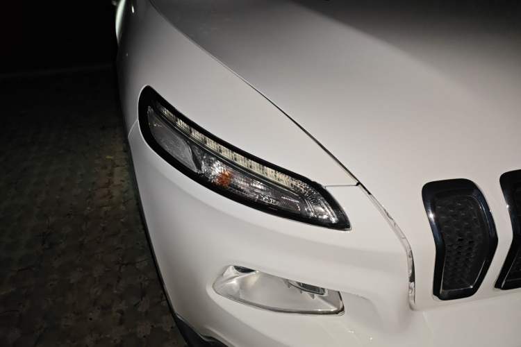 Used  Cherokee 2016 2.0L Superior Edition
